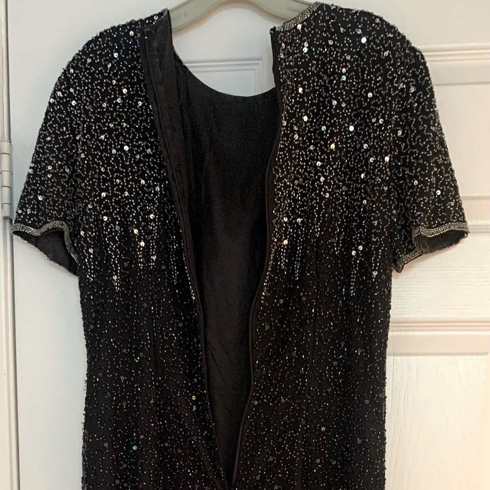 🎉Host Pick🎉 Long, Beaded black gown 🖤 - Picture 2 of 5